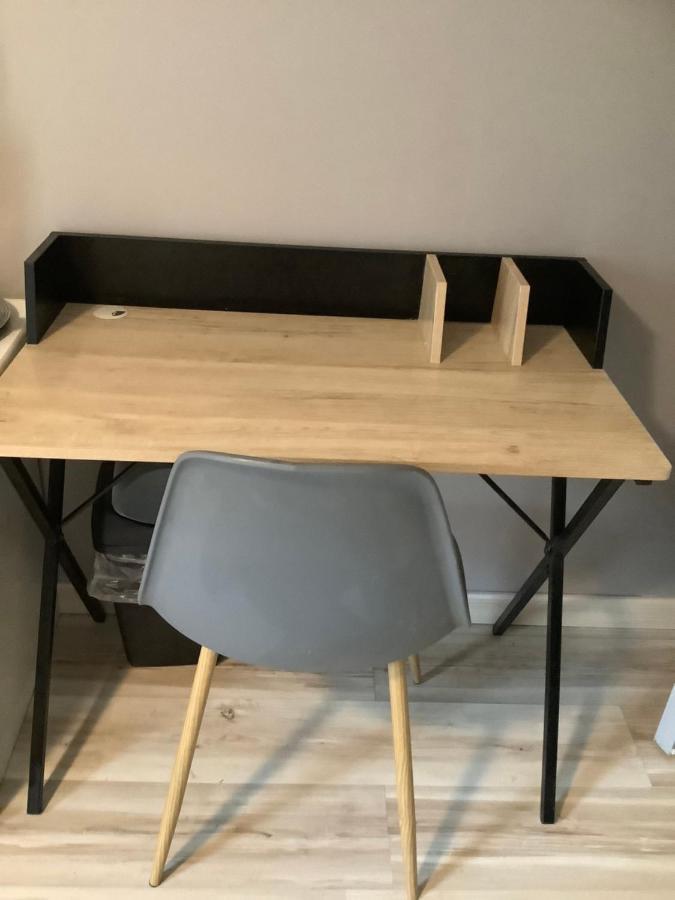 Chambre d hôtes indépendante dans village médiéval Creissels Exterior foto